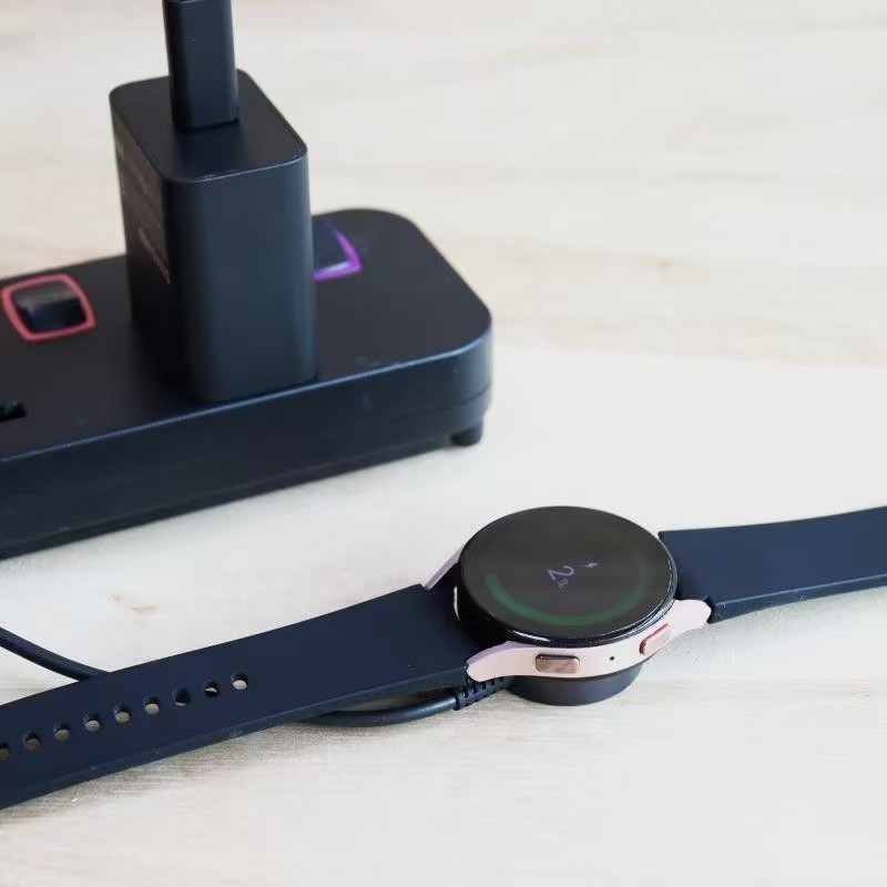 Wireless Charger Watch - USB C マグネット式ワイヤレスポータブル充電ドックスタンド Samsung Galaxy Watch