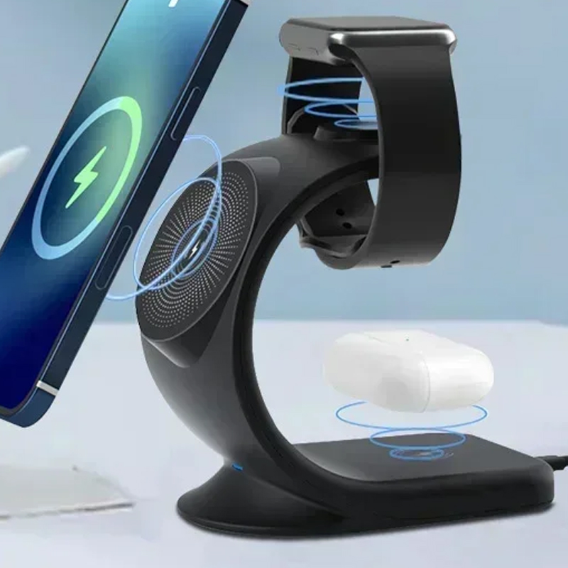 マグネット式ワイヤレス充電器 3in1 急速充電ステーション - Wireless Charger Watch のレビューと価格