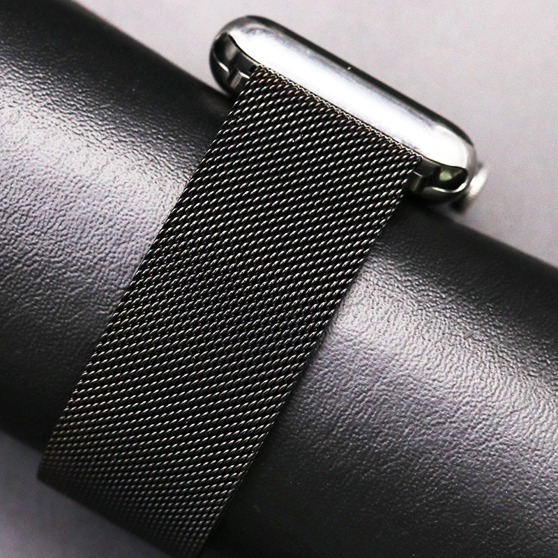 ミラネーゼループストラップ Apple Watchバンド用  - Milanaise Mesh Band のレビューと価格